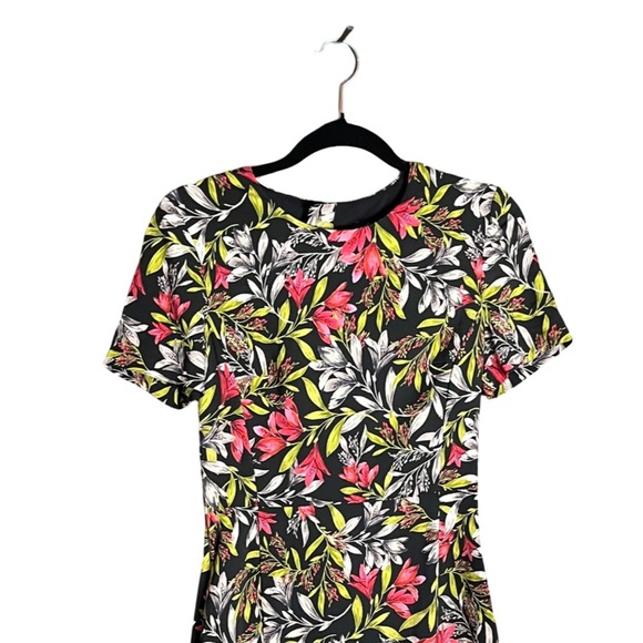 French Connection Cadencia Mini Stretch Black Dress 4 Floral Fit & Flare - Picture 4 of 16
